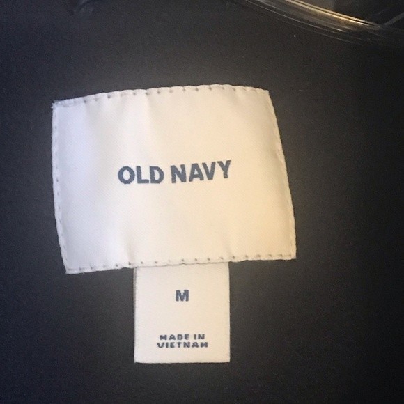 Old Navy Puffer Jacket Size M. NWT - Picture 3 of 13